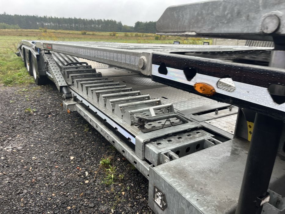 Naczepa do przewozu  samochodow do wynwajecia Vega Trailer
