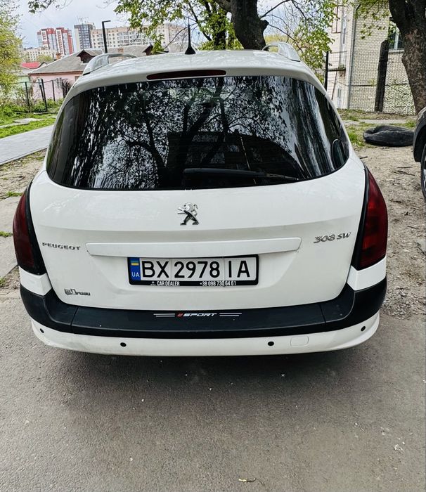 Продам Peugeot 308 SW 2011 року Двигун 1.6 дизель