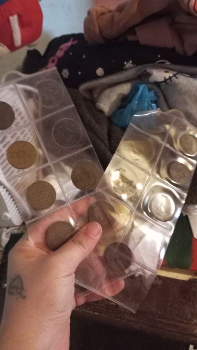 Moedas portuguesas pode ter outras só estas vendo junto