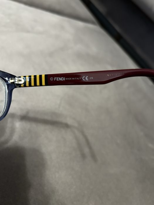 Oprawki okularowe damskie Fendi