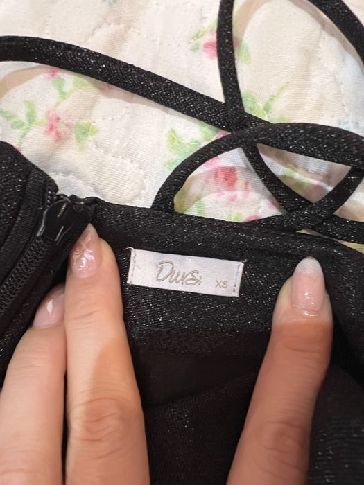 Sukienka czarna maxi wizytowa błysząca Dursi r. XS