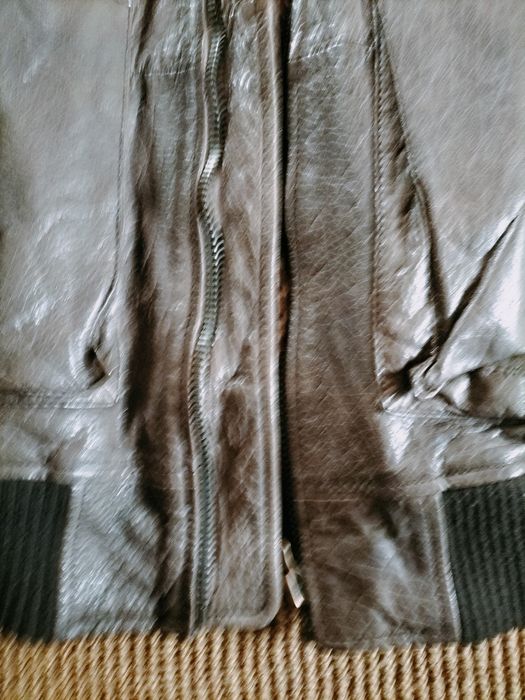 Casaco em pele como novo