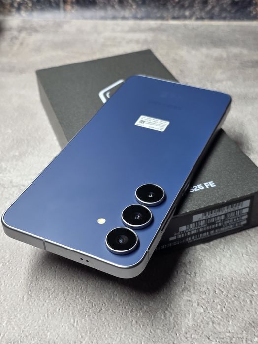 Samsung S25 FE  8/128