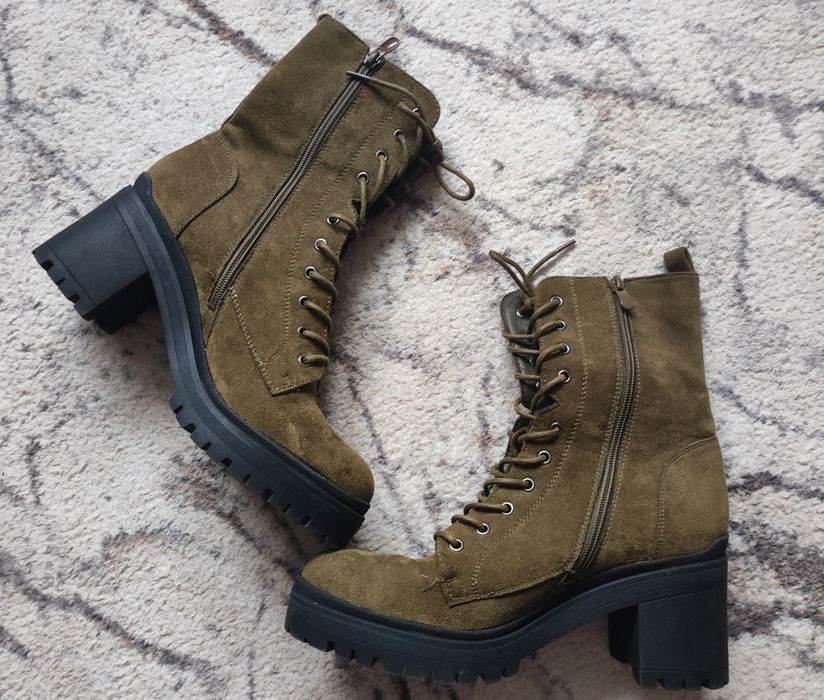 Damskie Zamszowe sznurowane botki khaki trepy r 41