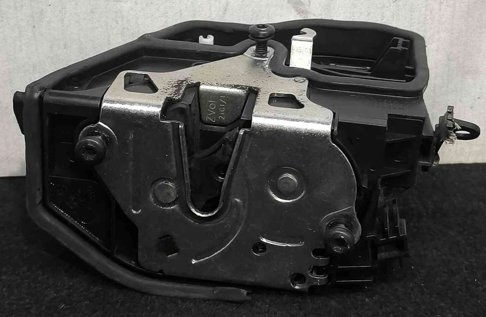 Fechadura / Fecho Porta Frente Esquerdo 7229461 - BMW 1