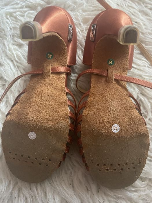 Buty  taneczne do łaciny