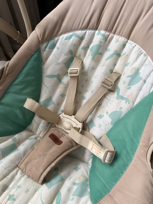 Заколисуючий центр, працює від павербанк та марежі