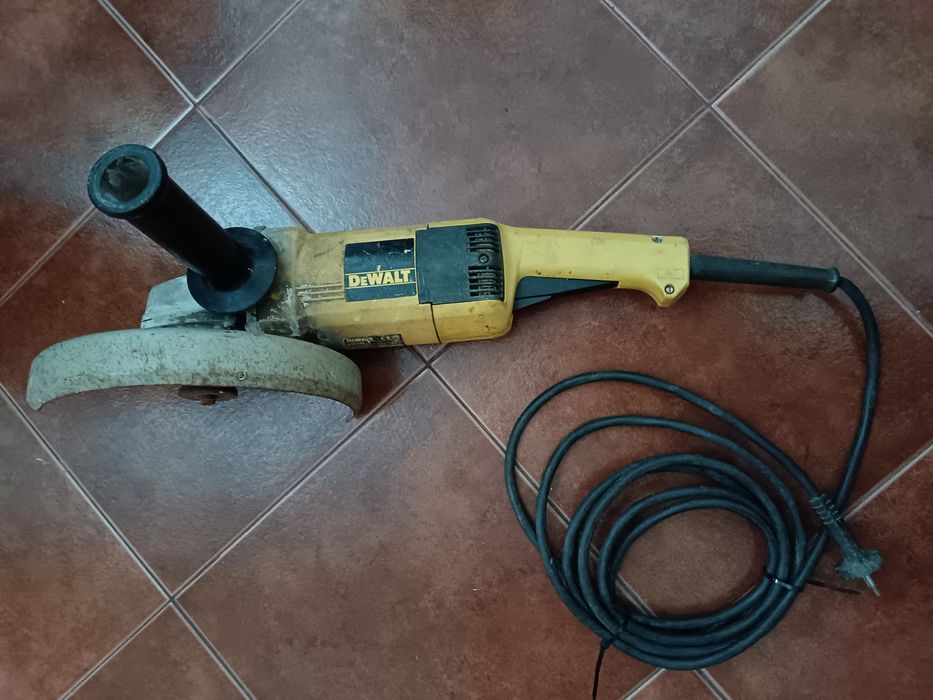 Rebarbadora Dewalt 479