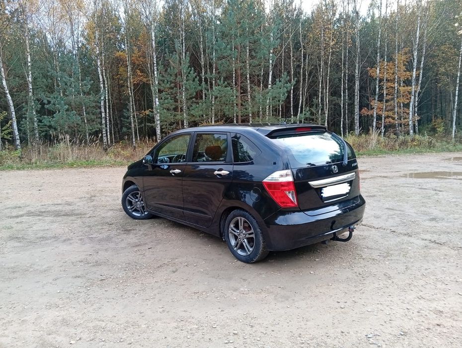 Zadbana Honda FR-V