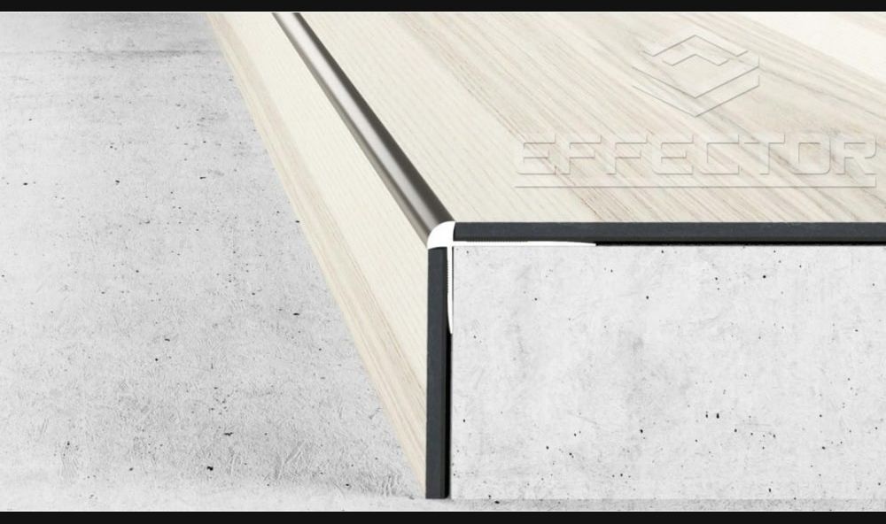 Listwy do wykończenia schodów panelami winylowymi