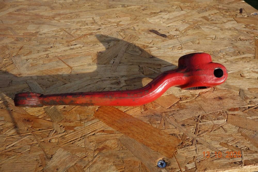 Oryginalne ramię kolumny kierowniczej długie Władimirec T25