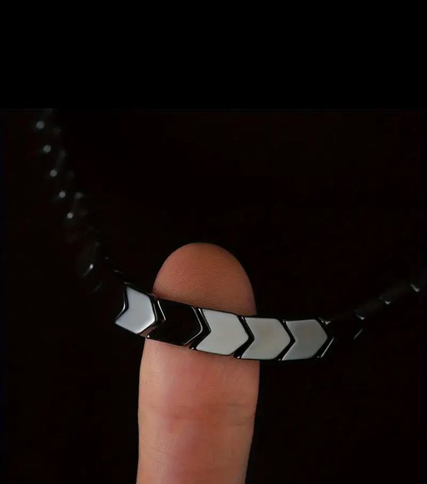 Naszyjnik z Kamieniem Żółciowym