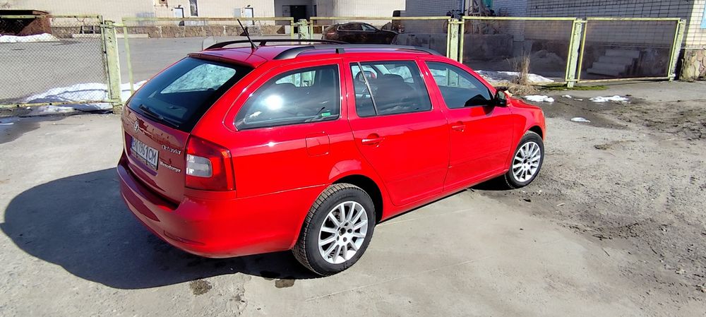 Skoda Octavia 2012 VIN TMBHT61Z7C8029835 фото оголошення 4 з 13