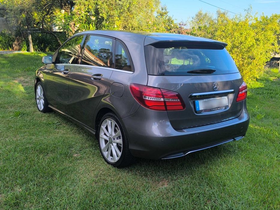 Mercedes B 180cdi automático