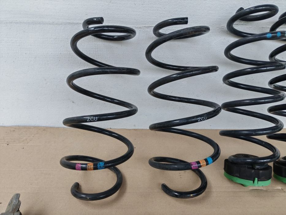 Пружини перед/зад Volkswagen jetta 6