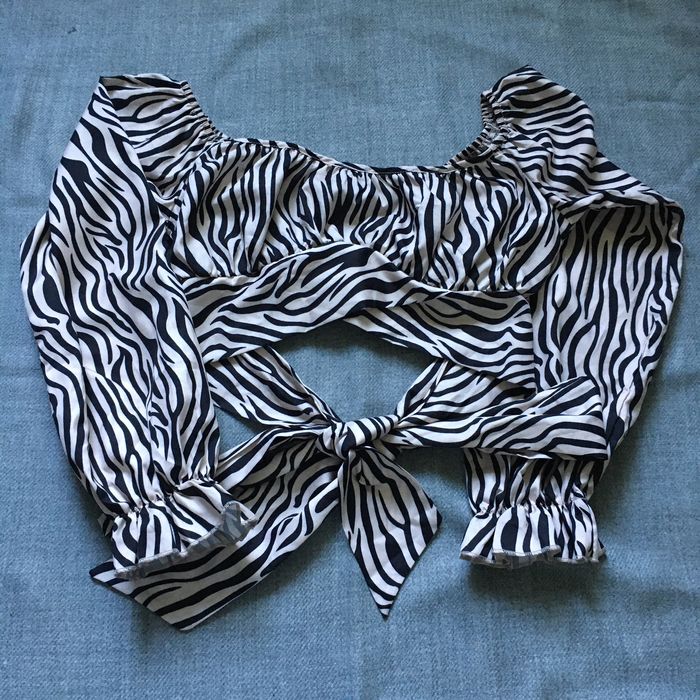 Топ в принт зебри