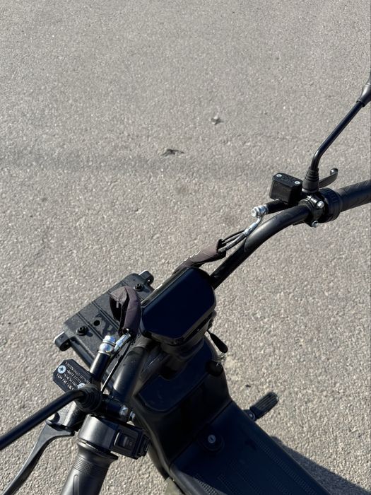 Електроскутер 150 км запас хода 50ah 1200w Aima