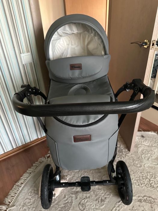 Продам коляску 2в 1