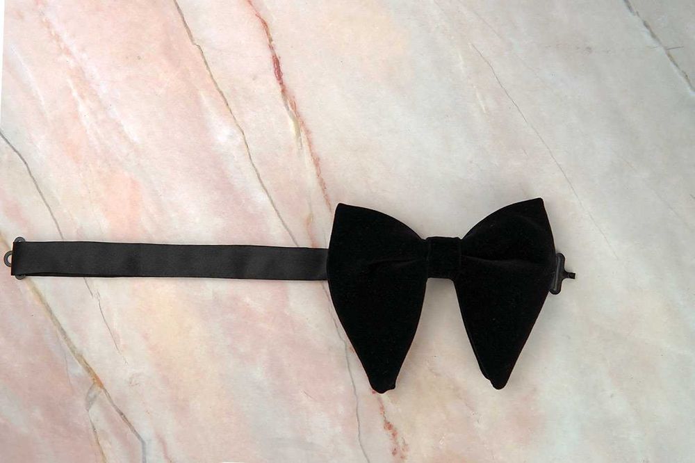 NOWA czarna aksamitna mucha męska garniturowa smokingowa muszka ślubna