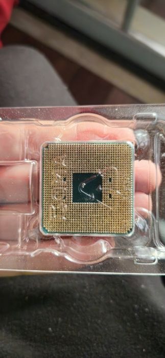 AMD Ryzen 5 2600 Processor (CPU)435861076658759681