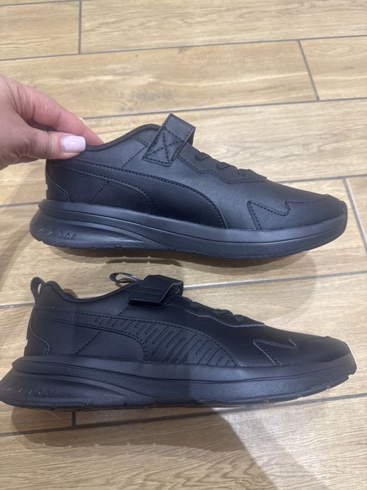 Нові кросівки Puma 38 розмір