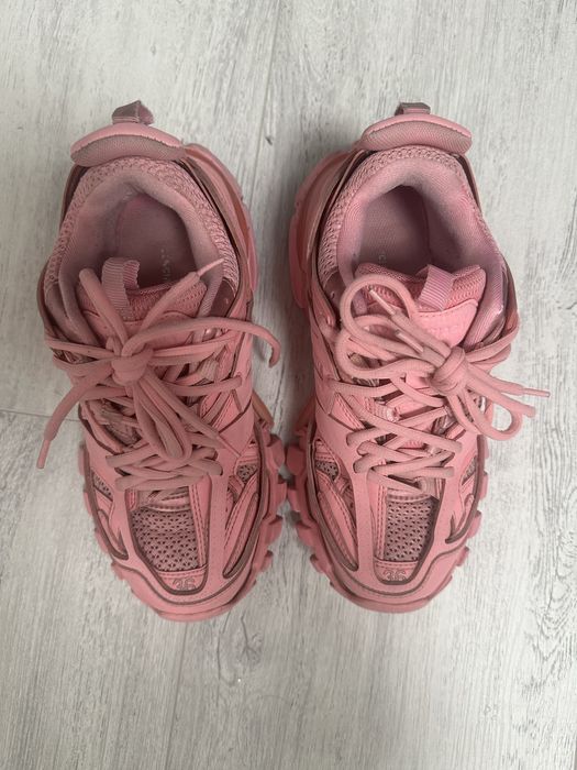 Balenciaga track pink