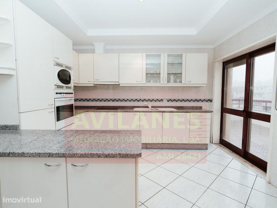 Apartamento T3 Recuado - Lobão