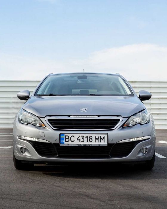 Інструктор з водіння. Автоінструктор. Приватні уроки. Навчання водінню