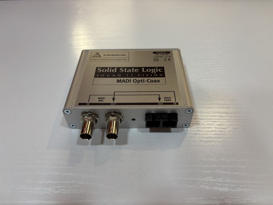 SSL Alpha-Link 24 I/O Analog-MADI com Adat