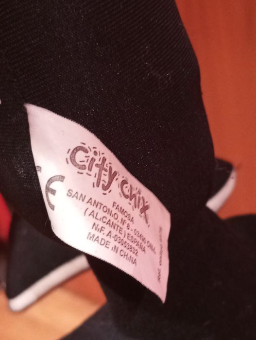 Duffy Duck 75cm da Famo play City Chicx