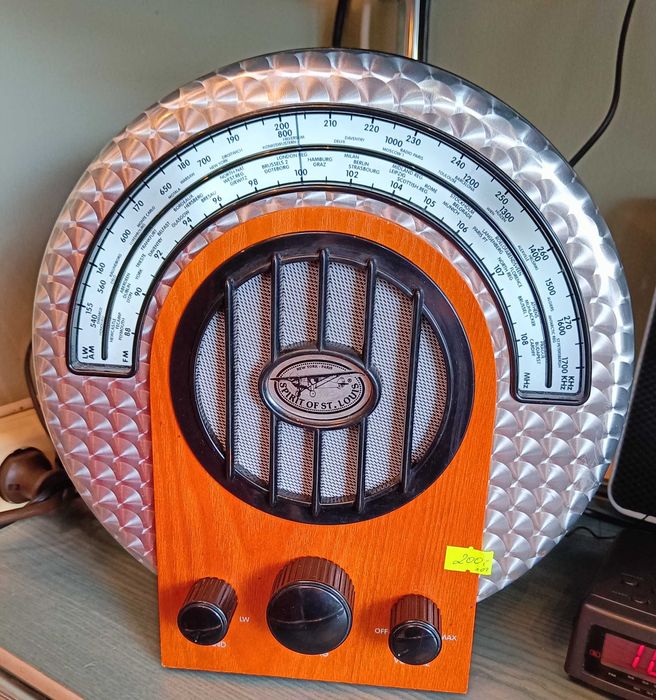 Radio Retro podświetlane  Słupsk