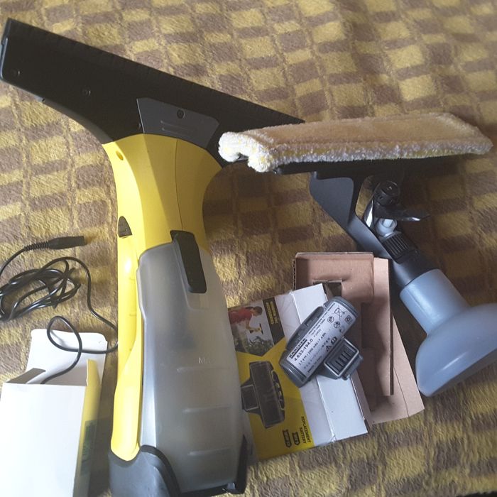 Myjka do szyb okien Karcher WV5 z ładowarką