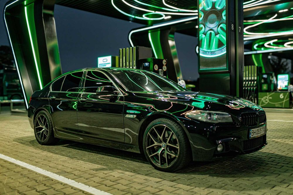 BMW 5 Series 2013 VIN WBA5D51050D060139 фото оголошення 3 з 22