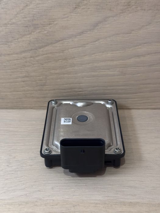 Радар Дистронік/Датчик Дистроник Volkswagen Audi Skoda Seat/2Q0907561J