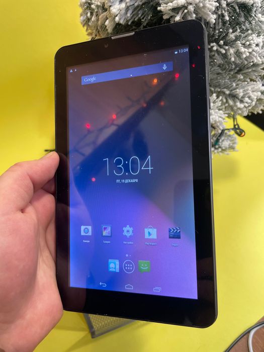 Планшет Bravis nb74 в хорошому стані