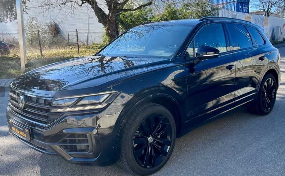 Volkswagen Touareg Бампер Разборка запчастини розборка Фольксваген Туарег запчасти