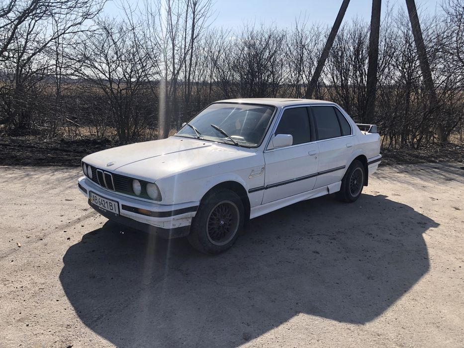 Продам bmw e30 1.8