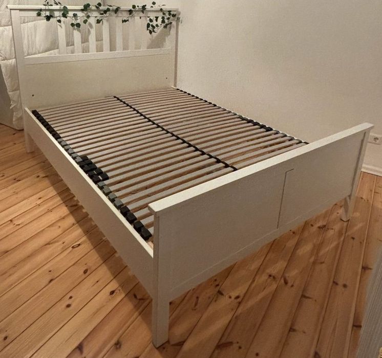 Łóżko ikea Hemnes 140x200