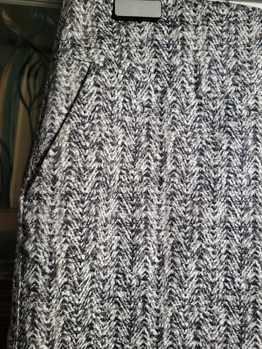 Ołówkowa spódnica Tatuum