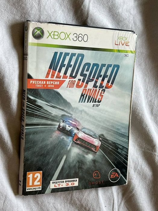 Приставка без доступа в інтернет Xbox 360 E + 55 ігор + 2 геймпади + диск