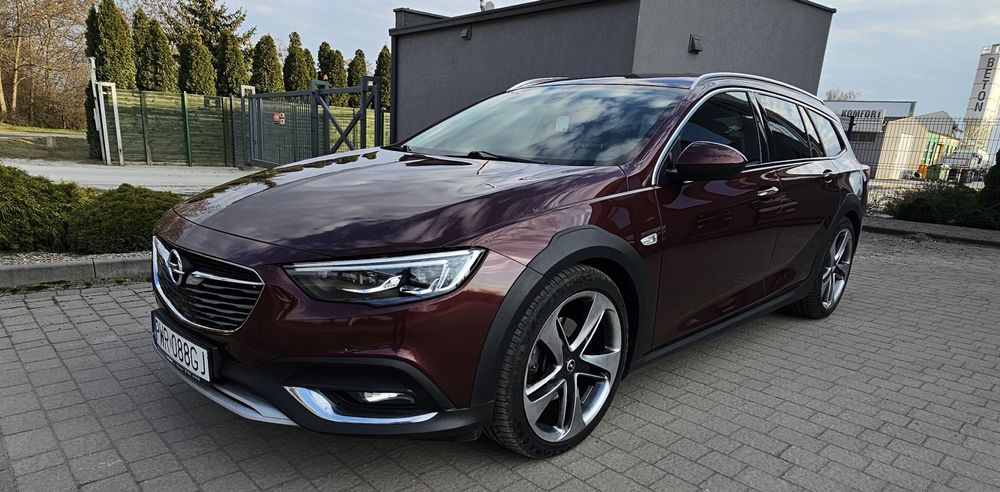 Opel Insignia B  COUNTRY TOURER  4x4    zamiana  na droższy