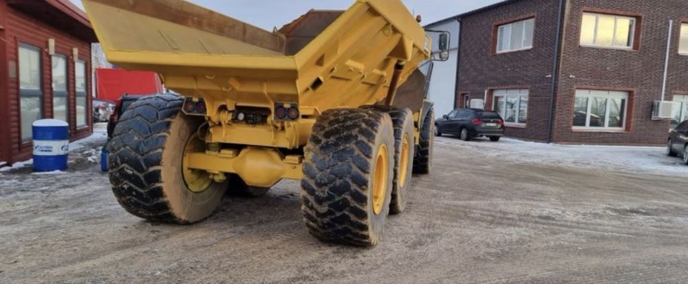 Шарнирный самосвал Bell D 30 6x6 ,2008 г