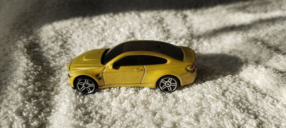 Hot wheels bmw M 4