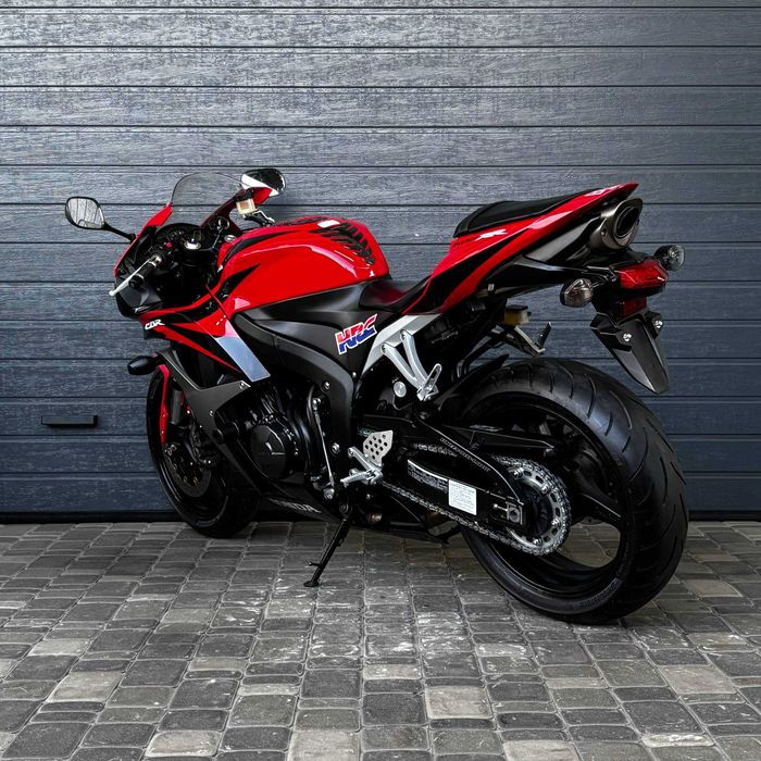 Продам мотоцикл Honda CBR600RR (4748)