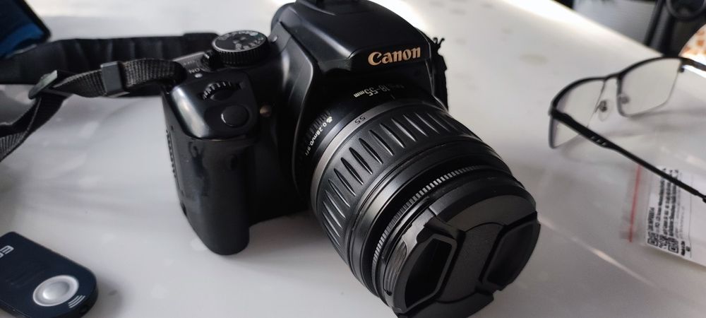 Фотоапарат дзеркалка  Canon EOS 400 D