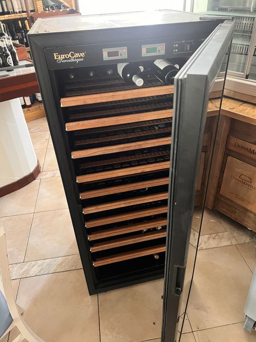 Vende se recheio