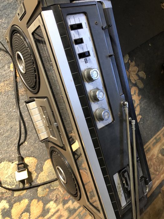 Radio antigo a funcionar