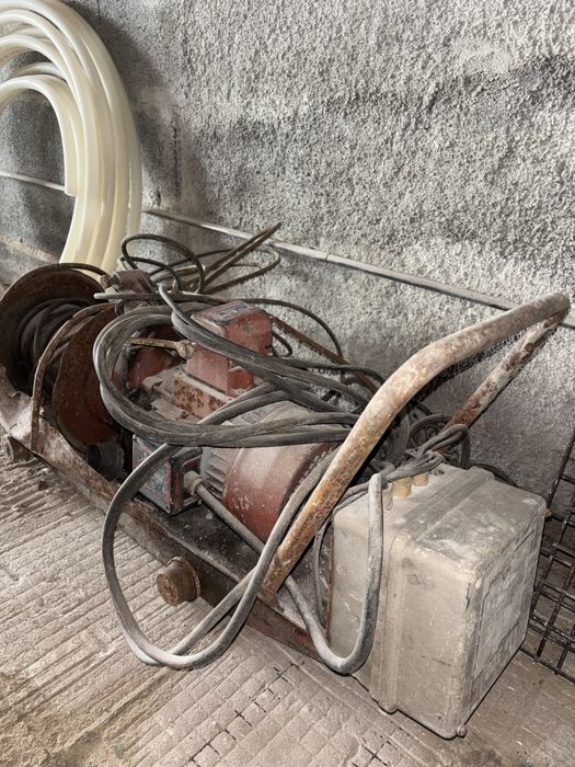 Vendo guincho trifásico