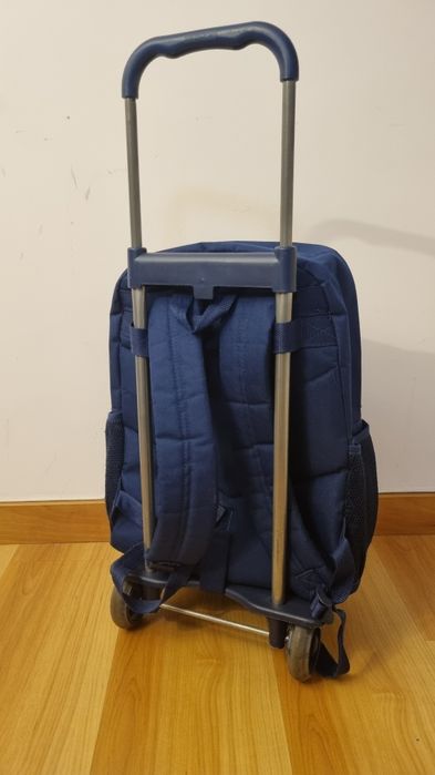 Mochila escolar  carro rodas Harry Potter