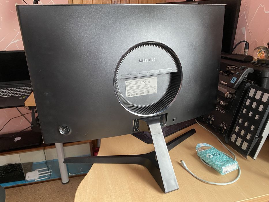Ігровий монітор Samsung C24RG50